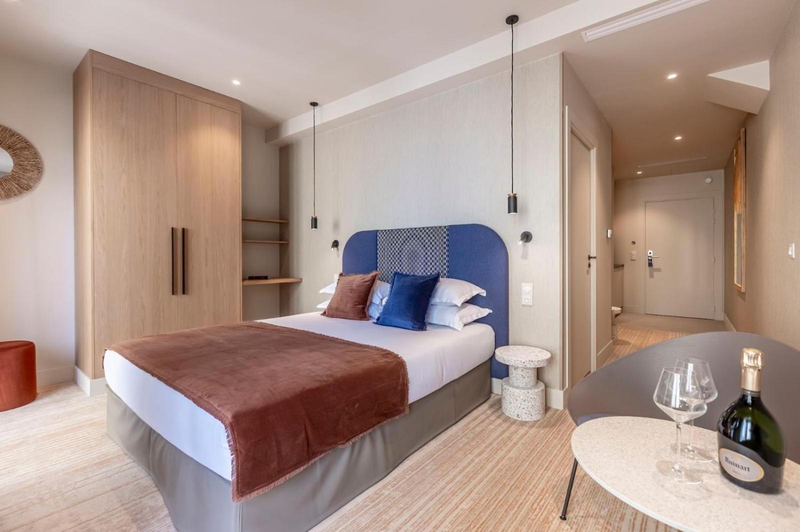 Suite Fl By Sweett Paris Exteriör bild