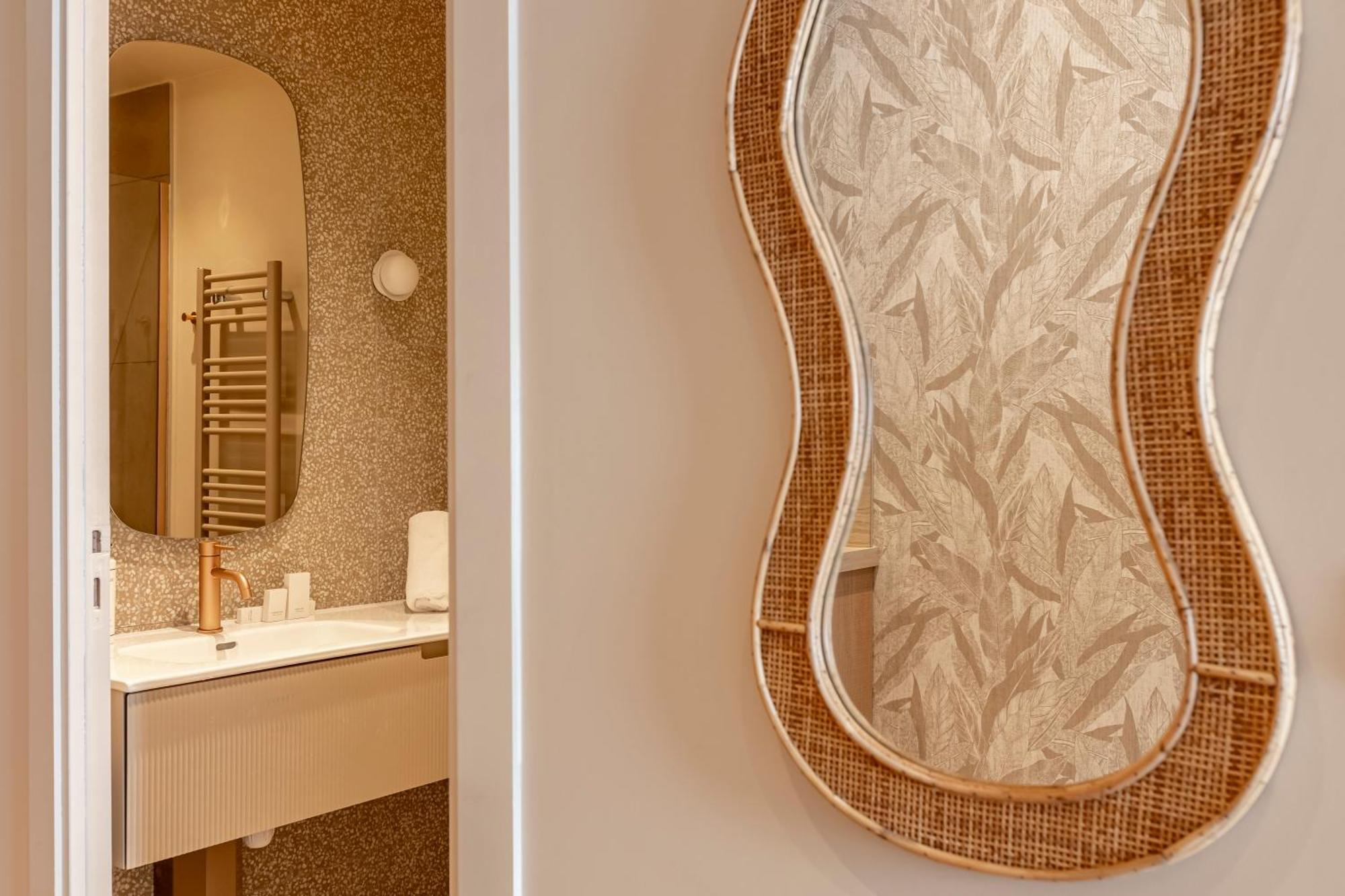 Suite Fl By Sweett Paris Exteriör bild