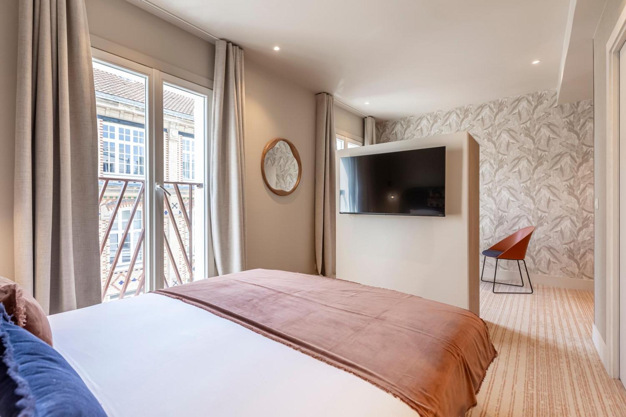 Suite Fl By Sweett Paris Exteriör bild